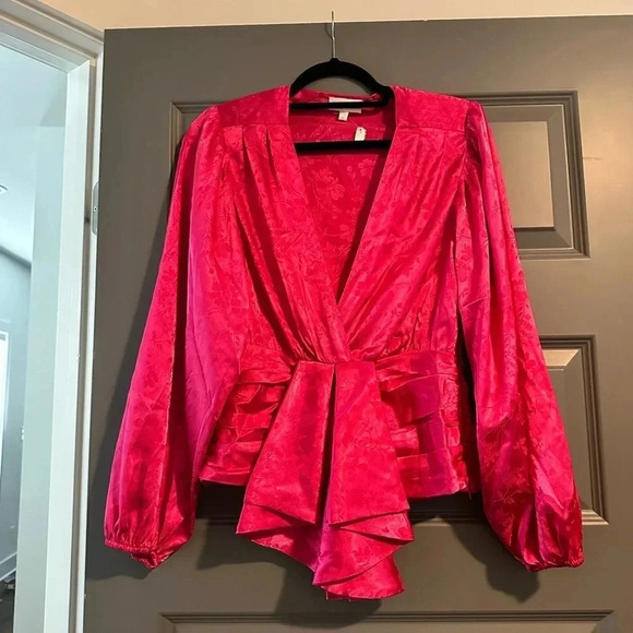 Ronny Kobo Justine Top NWT size medium - Picture 4 of 9